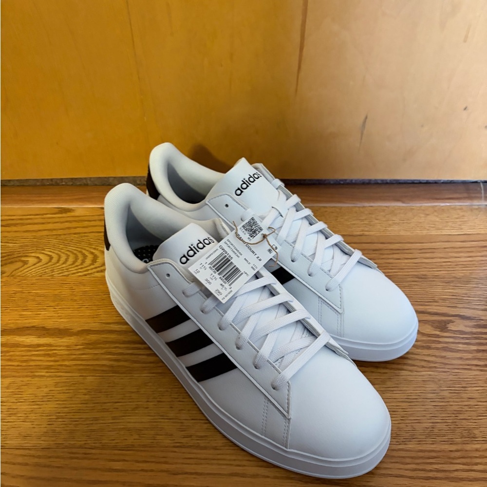 Adidas Grand Court 2.0 Sneakers Size: 11-1/2
